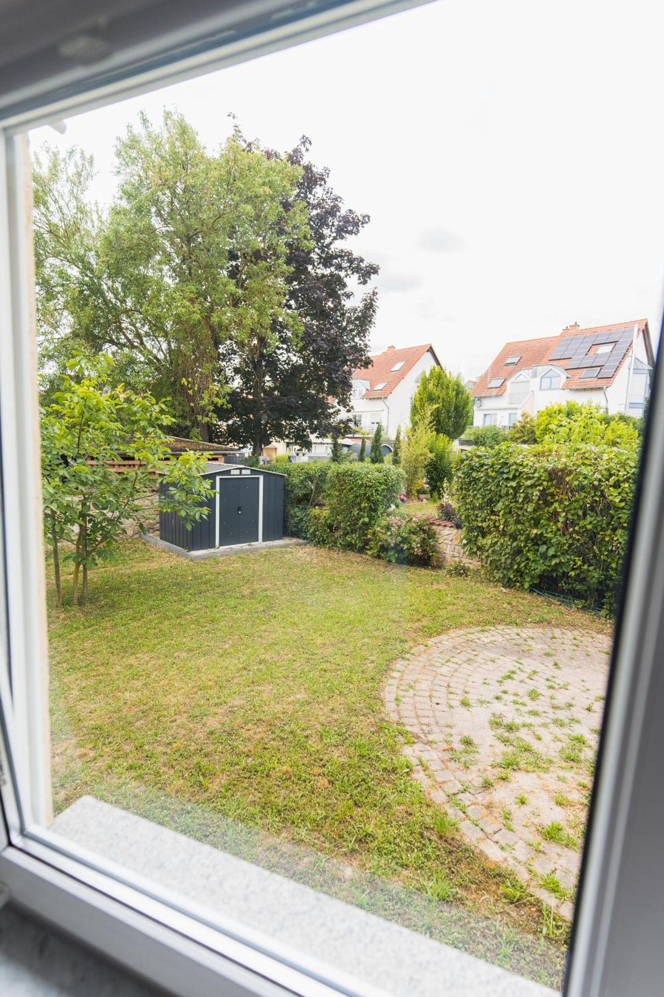 Appartment In Den Weinbergen Bei Mainz - Mit 2X Doppelzimmern, 1X Grosses Wohnzimmer, Bad & Kueche Stadecken-Elsheim Εξωτερικό φωτογραφία